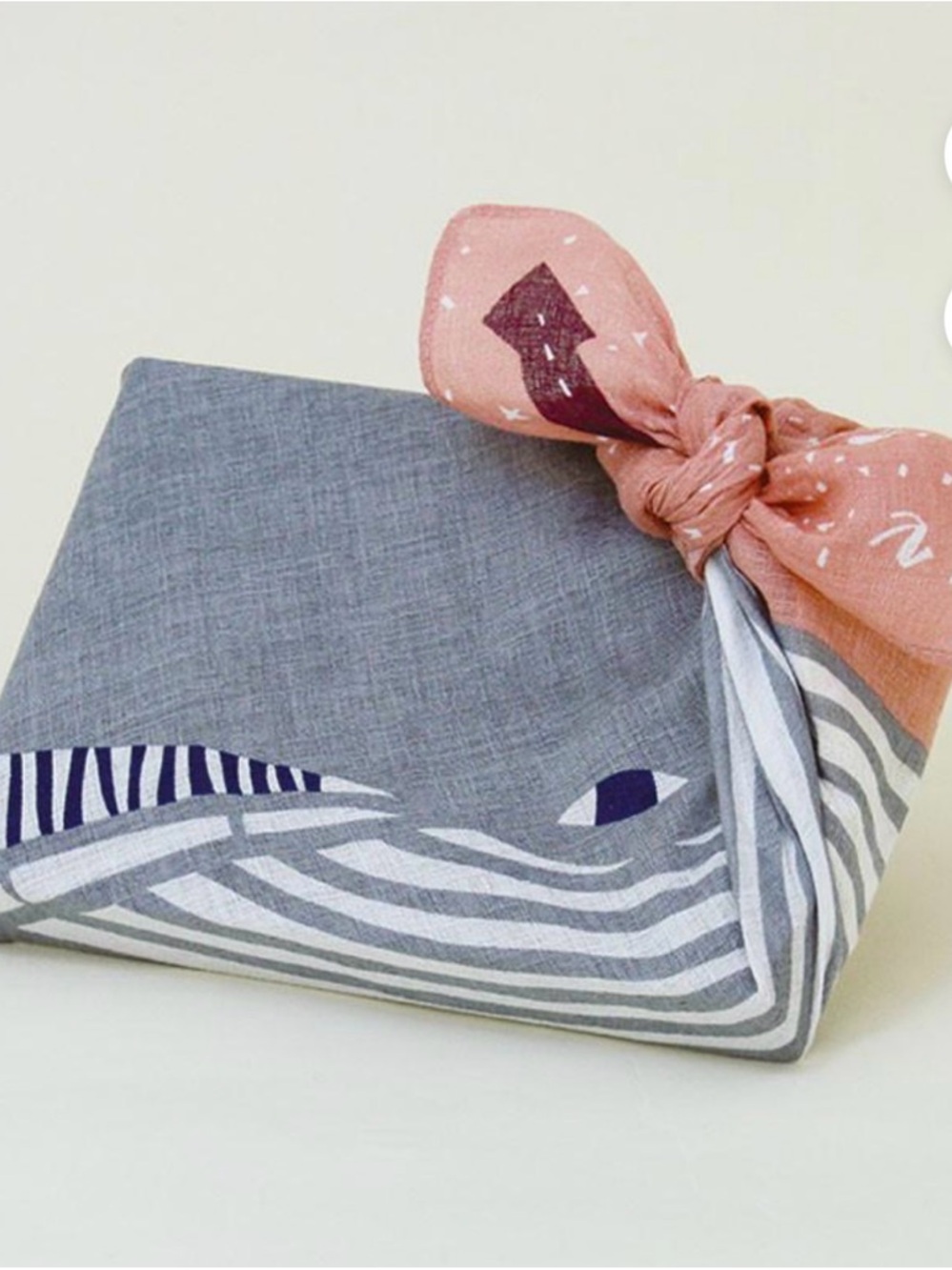 Anthropologie Furoshiki Whale Pink Kata Kata Napkin NWT - Picture 3 of 6